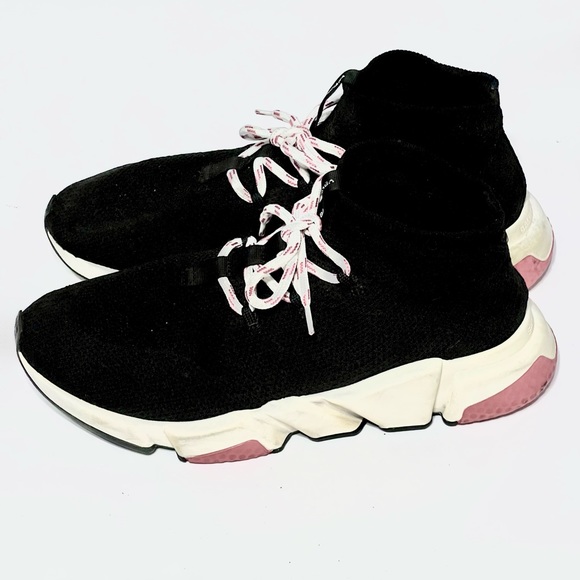 BALENCIAGA (MEN) Black pull on boot sneakers SZ: 10/43